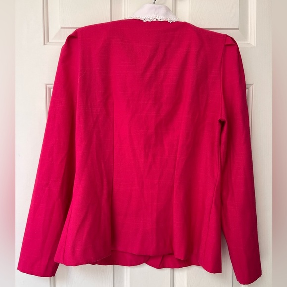 Vintage 80s 90s Hot Pink Blazer with Lace Collar - Picture 8 of 15
